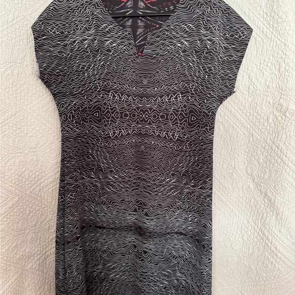 Animapop Reversable Abstract Patterned Dress - Picture 5 of 5